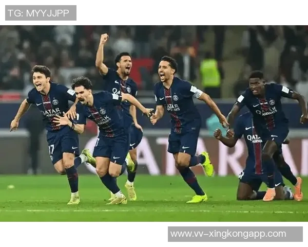 阿什拉夫伤愈归队恢复训练有望出战欧冠对纽卡的关键战役