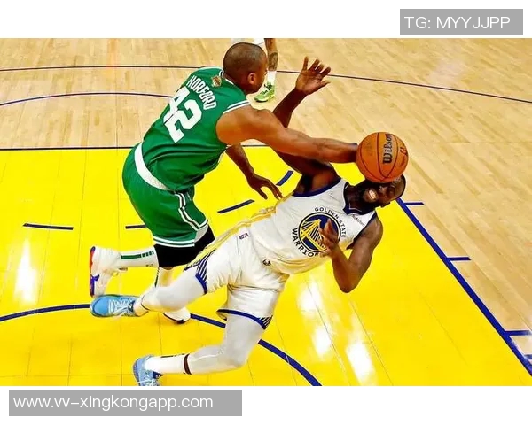 詹姆斯在总决赛中的表现令人失望乔丹从未经历如此困境